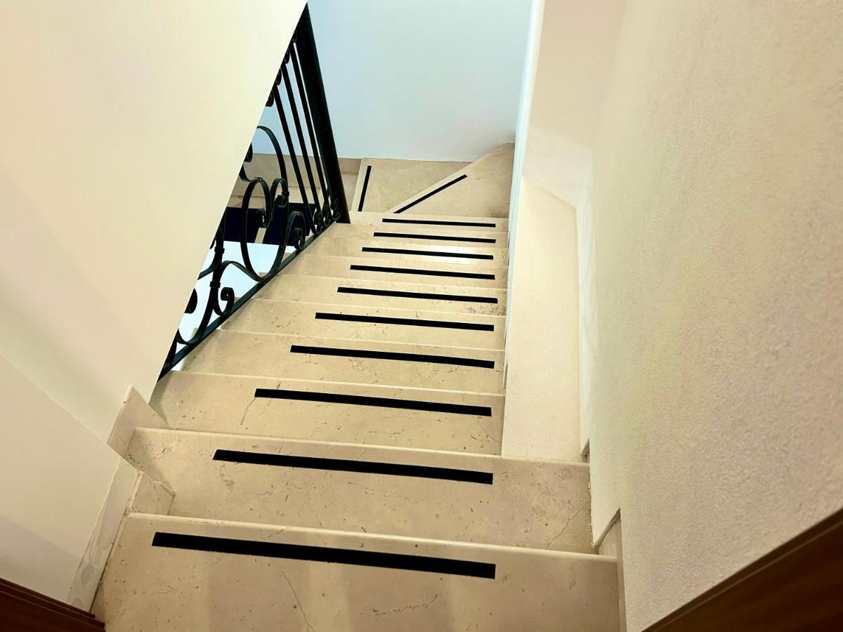 Central Flat Romantic Domus Remedio Венеция Экстерьер фото